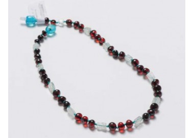 Collier d'ambre nuggets cerise et bleu